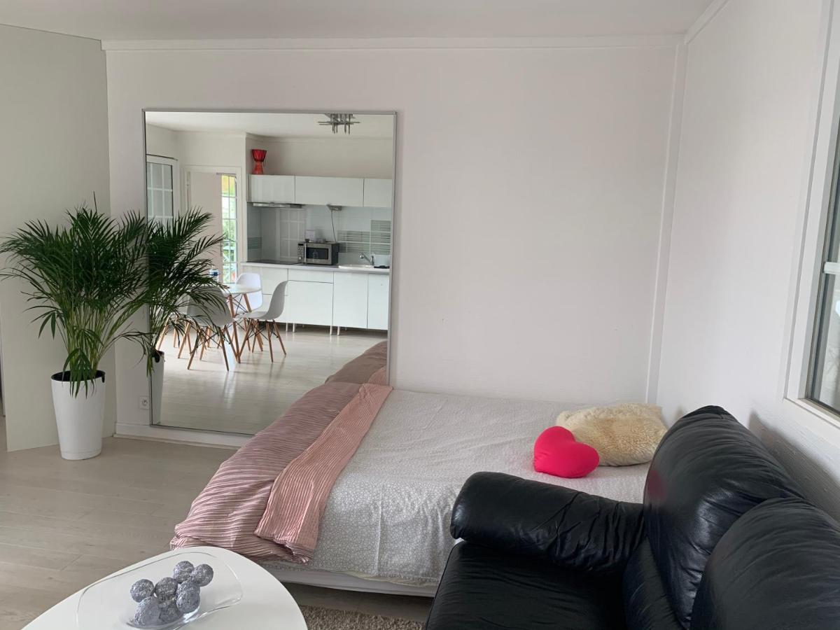 Casabina Appartement Entre Disney Et Paris Chelles  Ngoại thất bức ảnh