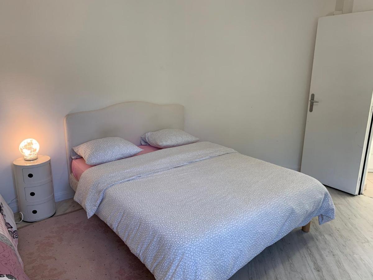 Casabina Appartement Entre Disney Et Paris Chelles  Ngoại thất bức ảnh